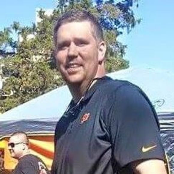 Meet your Posher, Alex - Picture 1 of 1